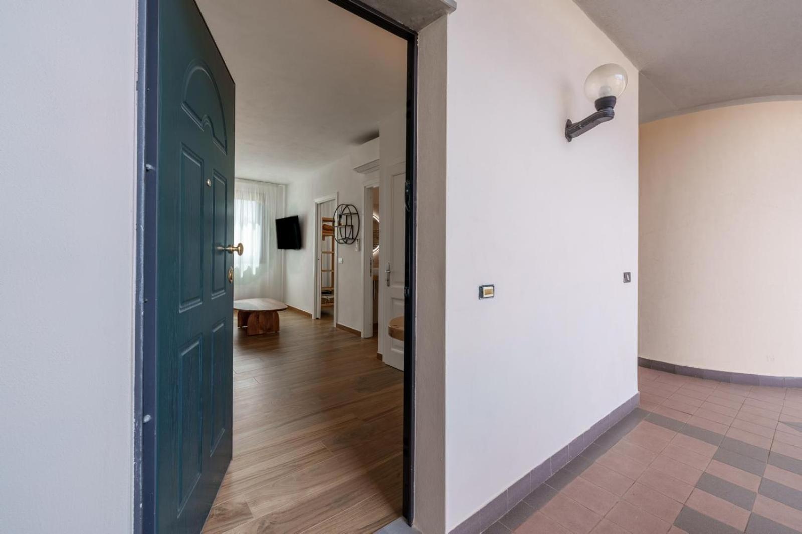 Dome House 호텔 올비아 외부 사진